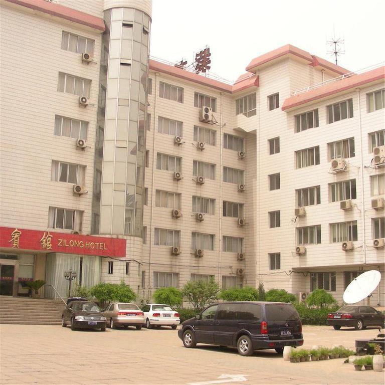 Beijing Zilong Hotel Exterior photo